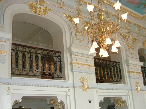 Candelabru hol si balcon - Teatrul Municipal Mr. Gh. Pastia Focsani