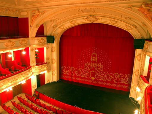 Sala de spectacole a Teatrului Municipal Mr. Gh. Pastia Focsani