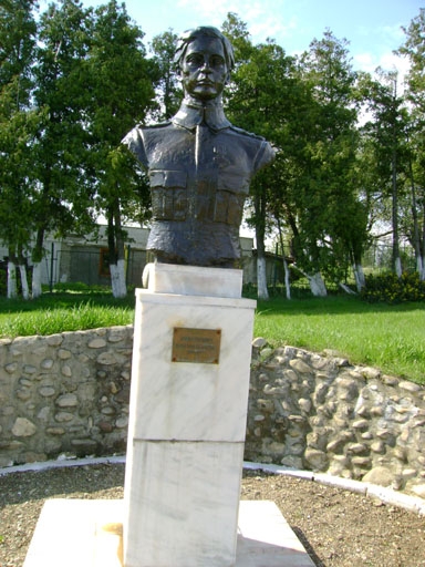Statuia Slt.Ecaterina Teodoroiu