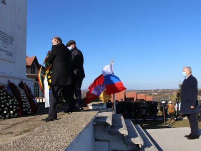 Comemorarea generalului Suvorov la Dumbrăveni, în prezența ambasadorilor Rusiei, Belarusului și Armeniei