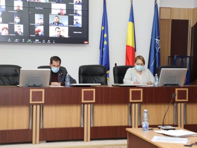 Președintele Consiliului Județean Vrancea, Cătălin Toma, a rezolvat problema transportului de persoane pe rutele din zona limitrofă a Focșaniului