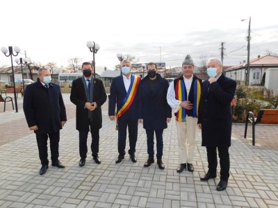 Inaugurarea Căminului Cultural „Vasile Țiroiu“ din Bolotești.