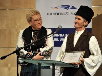 Reportaj în incinta Muzeului Vrancei – Secția de Etnografie din Crângul Petrești – luni, 16 mai 2022