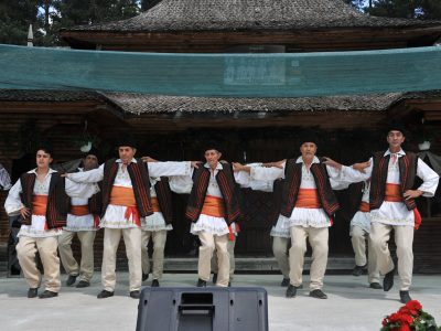 Festivalul Folcloric ”Poiana Negari”, la Jitia, duminică 28 august 2022