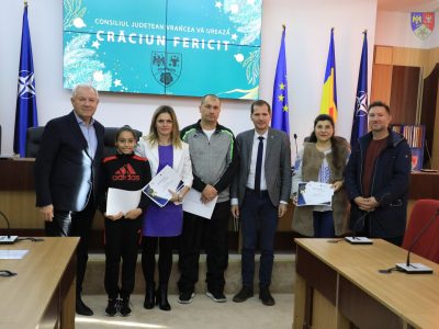 Consiliul Județean Vrancea a premiat excelența în educație și sport