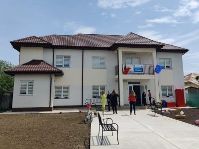 Trei locuințe protejate și un centru de zi pentru persoane cu dizabilități, în comuna Cîmpineanca