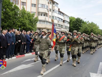 Împreună pentru viitor! La mulți ani, România! La mulți ani, Europa!
