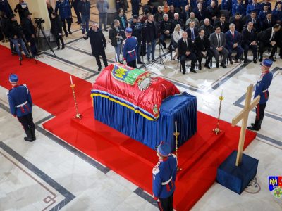 Vrancea aduce acasă istoria: osemintele domnitorului Grigore Al. Ghyka, omagiate la Muzeul Vrancei