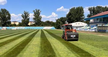 Lucrări finalizate la Stadionul „Milcovul”: modernizare, regenerare a gazonului și investiții pentru întreținerea bazei sportive