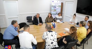 Președintele Nicușor Halici a semnat contractul de finanțare pentru o investiție majoră: 24 milioane euro pentru modernizarea DJ 205P Ivăncești – Făurei, Precistanu – Balta Raței – Mircești și DJ 204D – Mândrești – DN 23