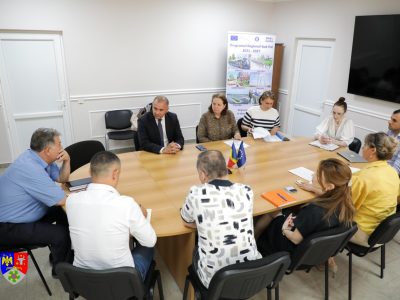 Președintele Nicușor Halici a semnat contractul de finanțare pentru o investiție majoră: 24 milioane euro pentru modernizarea DJ 205P Ivăncești – Făurei, Precistanu – Balta Raței – Mircești și DJ 204D – Mândrești – DN 23